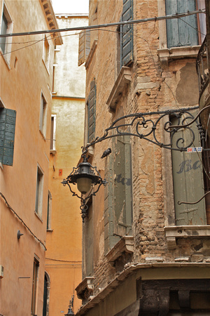Decorative Lamp Post Venice Italy #276