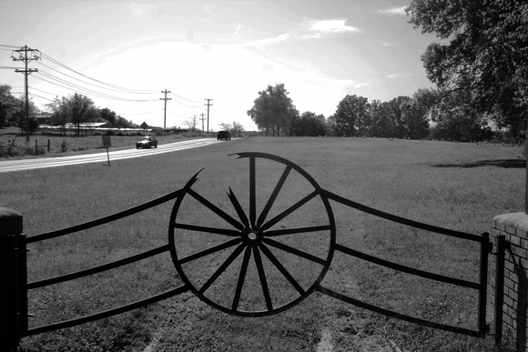 Broken Wheel Nolensville TN Symbol #2 Black/White
