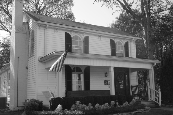 Historic Home in Nolensville, TN #1 Black/White