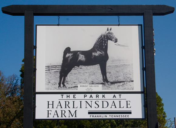 Harlingsdale Farm Park Sign