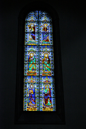 Fireze Duomo Cathedral Stainglass of Florence Italy #407