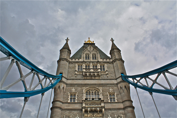 London Bridge/Closeup