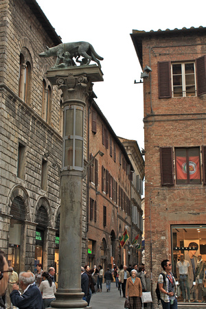 Romulus & Remus Statue Siena Italy #491